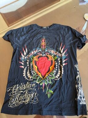 CHRISTIAN AUDIGIER Graphic Black Tee with Red Heart Dagger Design size Large